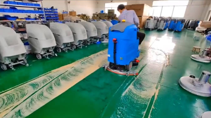 遵义2023年还在用人工的物业保洁不妨试试洗地机吧