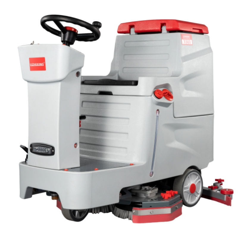 遵义坦洁驾驶式洗地机X660